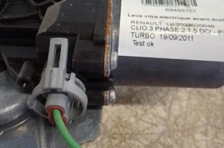 Leve vitre electrique avant droit RENAULT CLIO 3