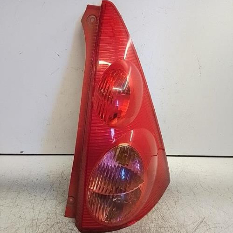 Feu arriere principal droit (feux) PEUGEOT 107