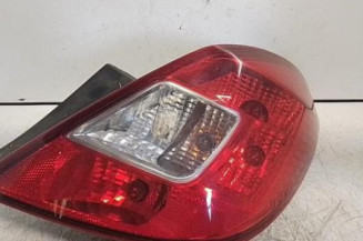 Feu arriere principal droit (feux) OPEL CORSA D Photo n°1