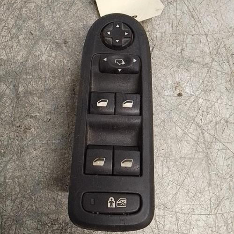 Interrupteur de leve vitre avant gauche CITROEN C5 2