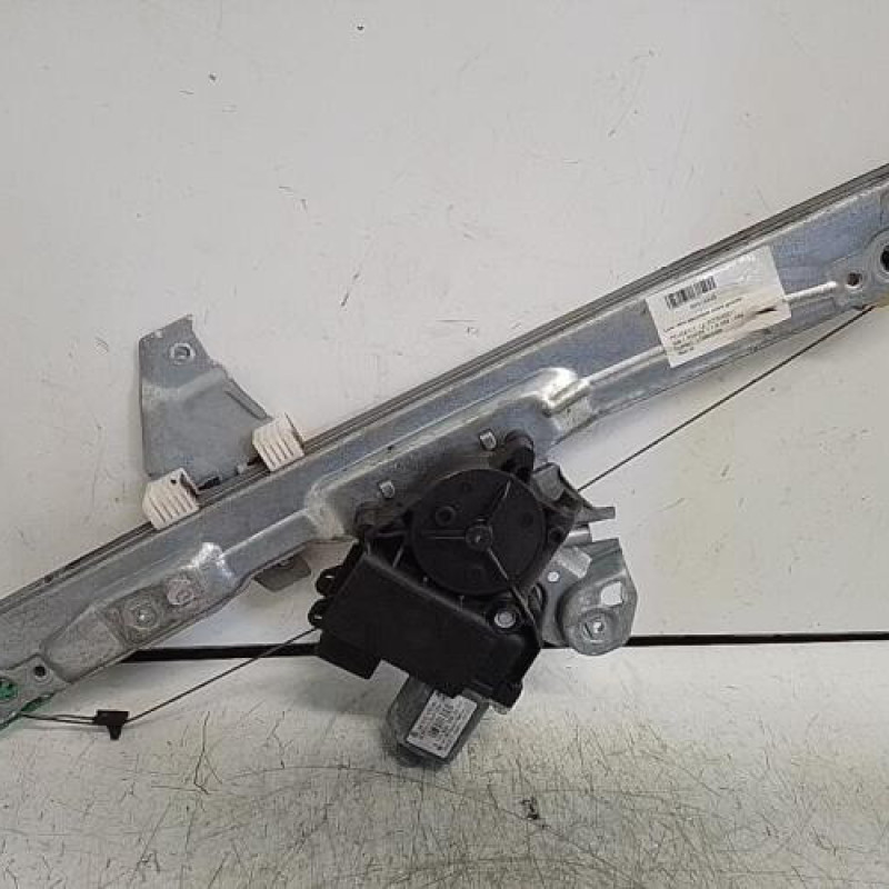 Leve vitre electrique avant gauche PEUGEOT 308 1