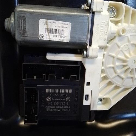 Leve vitre electrique avant droit VOLKSWAGEN PASSAT 5