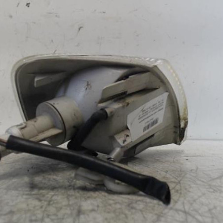 Optique avant secondaire gauche (feux)(clignotant) VOLKSWAGEN PASSAT 4