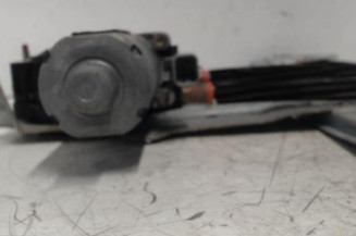 Leve vitre electrique avant droit CITROEN XSARA PICASSO Photo n°3
