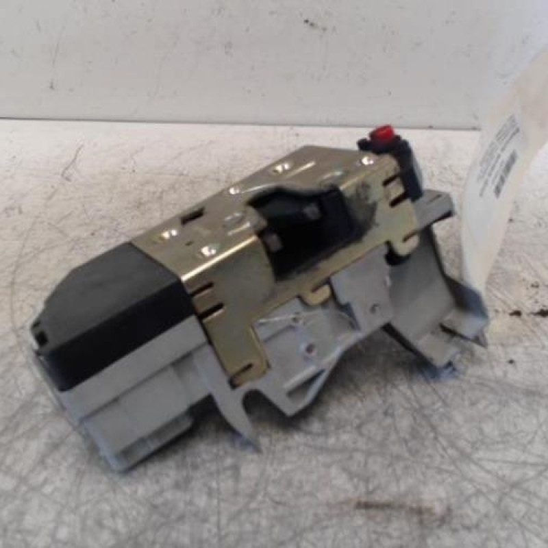 Serrure arriere droit PEUGEOT 307 Serrure arriere droit PEUGEOT 307