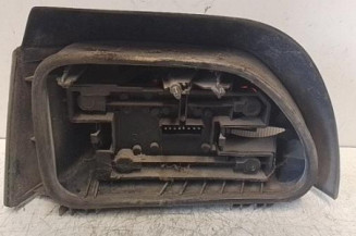 Feu arriere principal droit (feux) RENAULT CLIO 1