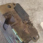 Serrure arriere droit RENAULT CLIO 1