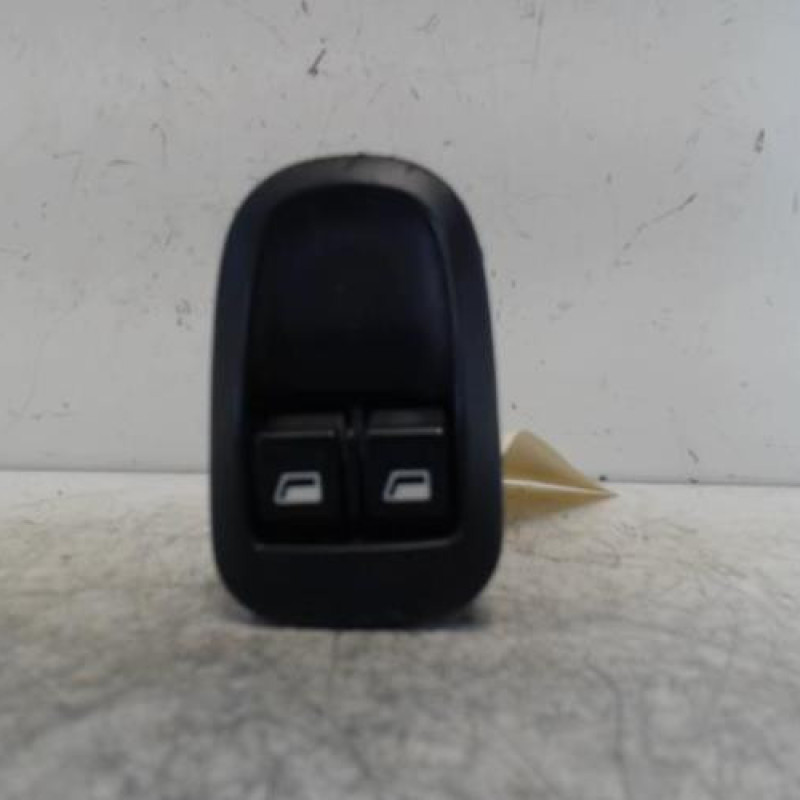 Interrupteur de leve vitre avant gauche PEUGEOT 306