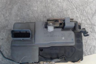Serrure avant droit PEUGEOT 306