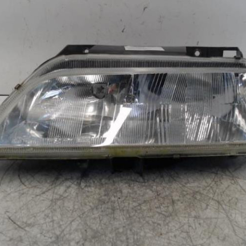 Optique avant principal gauche (feux)(phare) CITROEN XANTIA