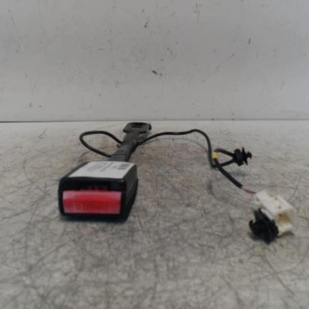 Attache ceinture avant droit PEUGEOT 308 1 SW