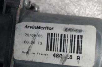 Leve vitre electrique arriere gauche NISSAN NOTE 1