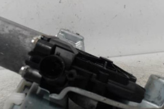 Leve vitre electrique arriere gauche RENAULT CLIO 3 Photo n°3