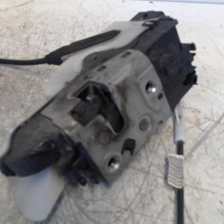 Serrure avant gauche PEUGEOT 208 1