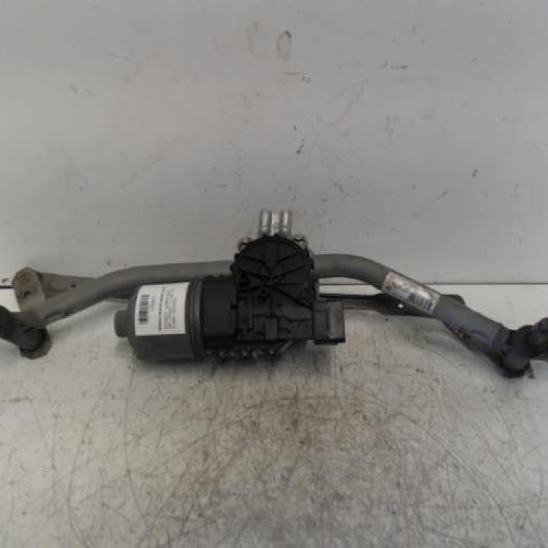 Moteur essuie glace avant PEUGEOT 208 1