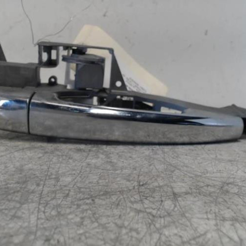 Poignee porte avant droit CITROEN C3 2 Poignee porte avant droit CITROEN C3 2
