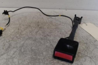 Attache ceinture avant gauche PEUGEOT 308 1