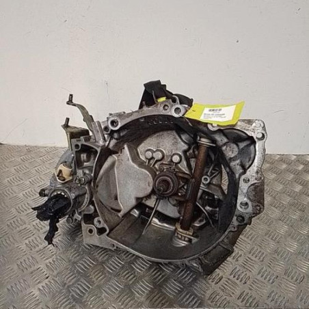 Boite de vitesses PEUGEOT 405 Photo n°1
