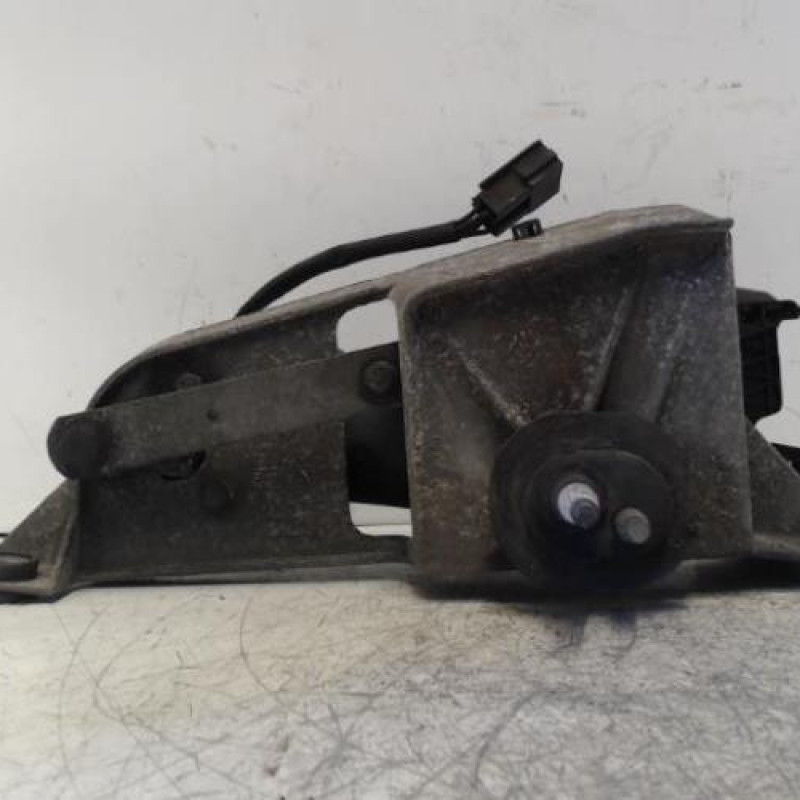 Moteur essuie glace avant RENAULT TWINGO 1
