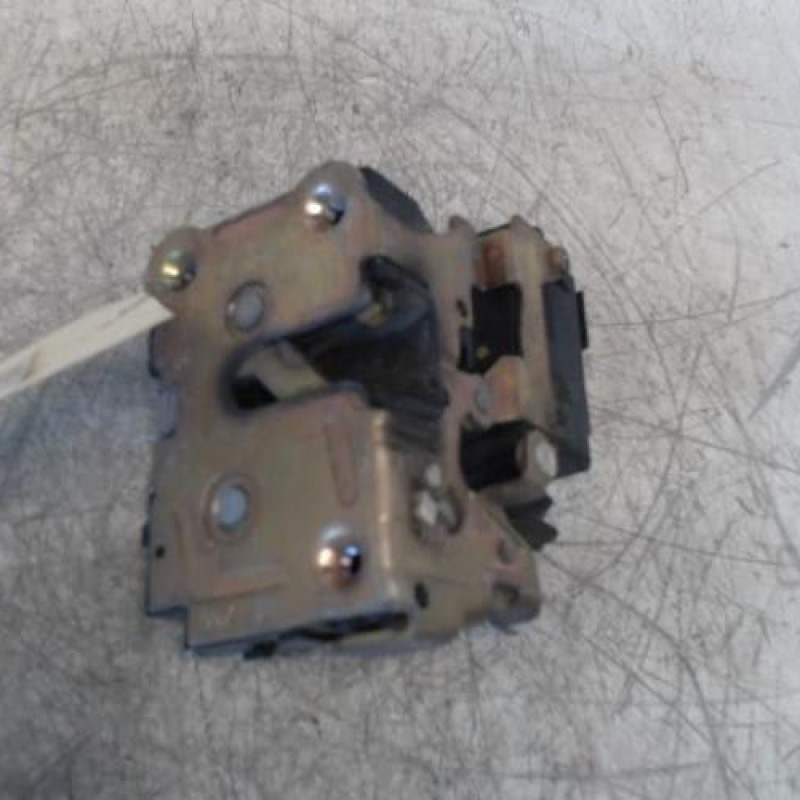 Serrure avant droit RENAULT TWINGO 1