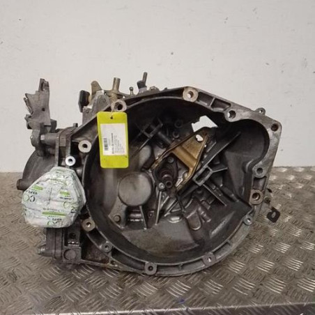 Boite de vitesses PEUGEOT 406 Photo n°1