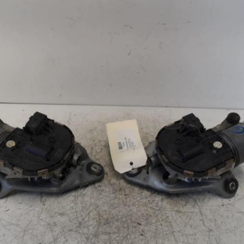 Moteur essuie glace avant PEUGEOT 407