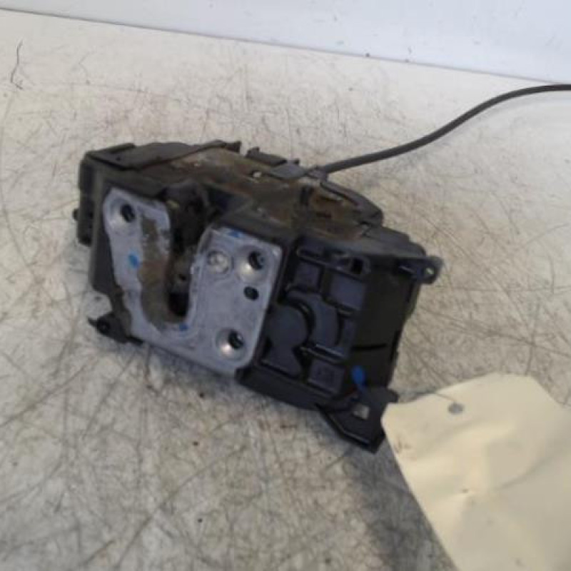 Serrure arriere gauche RENAULT CLIO 3 Serrure arriere gauche RENAULT CLIO 3