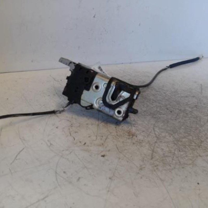 Serrure arriere droit PEUGEOT 407