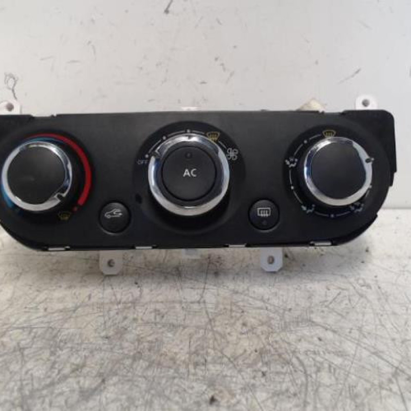 Commande chauffage RENAULT CLIO 4 Commande chauffage RENAULT CLIO 4