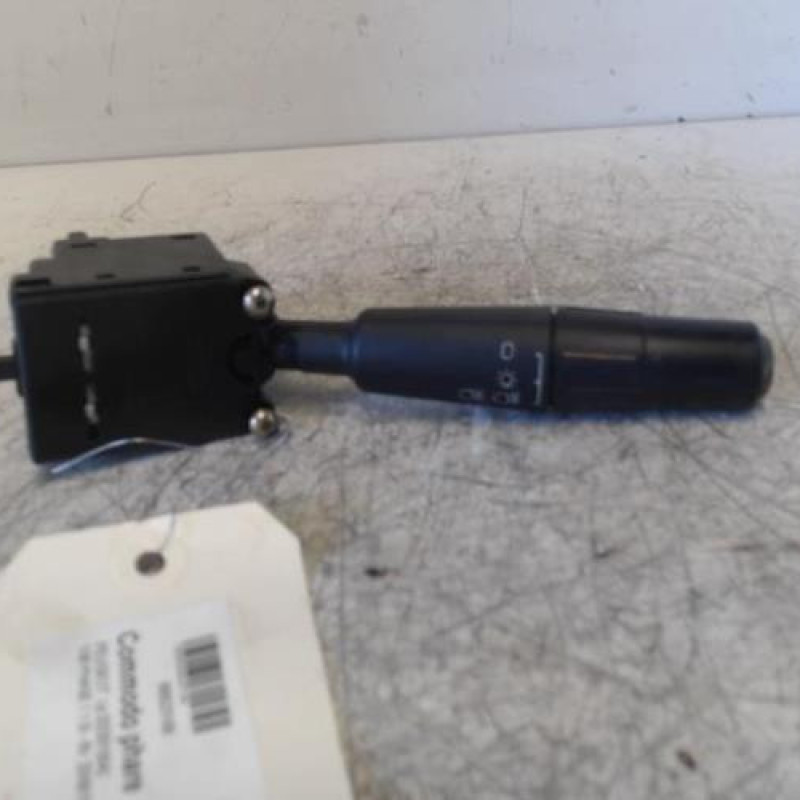Commodo phare PEUGEOT 106 Commodo phare PEUGEOT 106