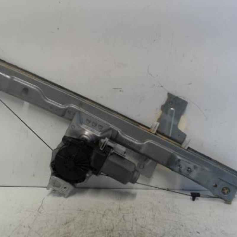 Leve vitre electrique avant droit PEUGEOT 207