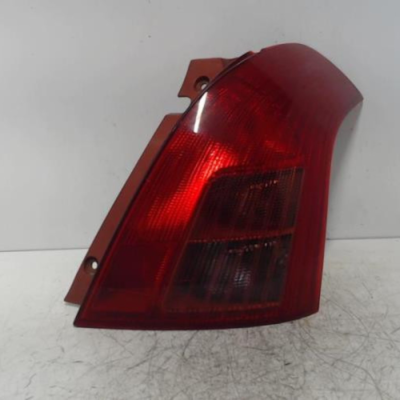 Feu arriere principal droit (feux) SUZUKI SWIFT 3