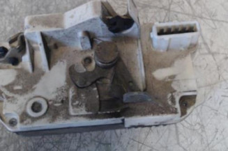Serrure arriere gauche PEUGEOT 306