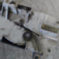 Serrure avant gauche PEUGEOT 306