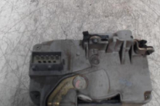 Serrure avant droit PEUGEOT 206