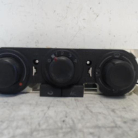 Commande chauffage SEAT IBIZA 3 Photo n°1