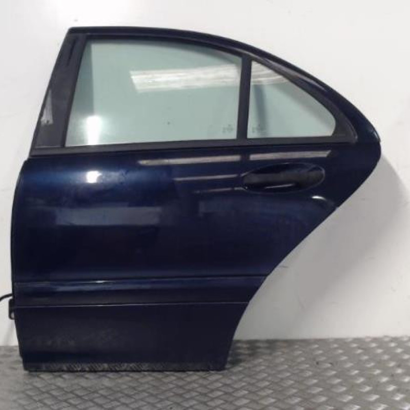 Porte arriere gauche MERCEDES CLASSE C 203 Porte arriere gauche MERCEDES CLASSE C 203