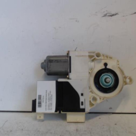 Leve vitre electrique avant droit PEUGEOT 307 Photo n°1