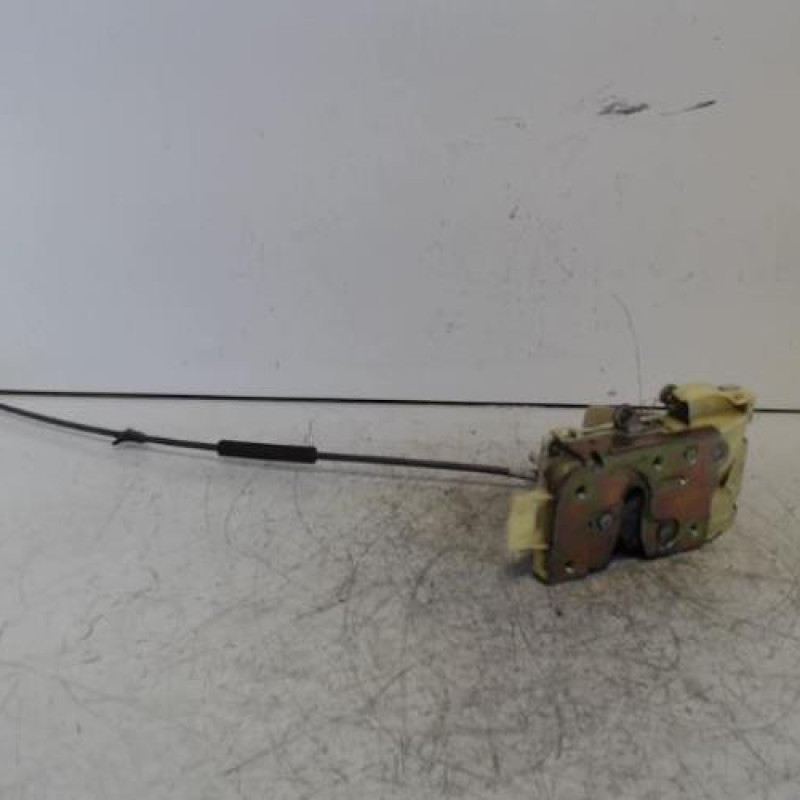 Serrure avant droit FORD FOCUS 1