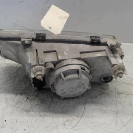 Optique avant principal droit (feux)(phare) SKODA FELICIA