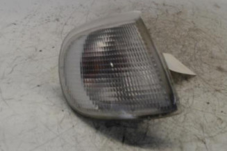 Optique avant secondaire droit (feux)(clignotant) SKODA FELICIA Photo n°1