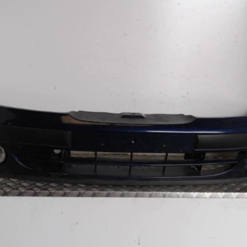 Pare choc avant RENAULT MEGANE 1