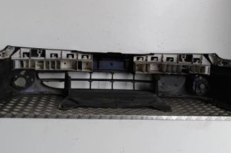 Pare choc avant RENAULT MEGANE 1