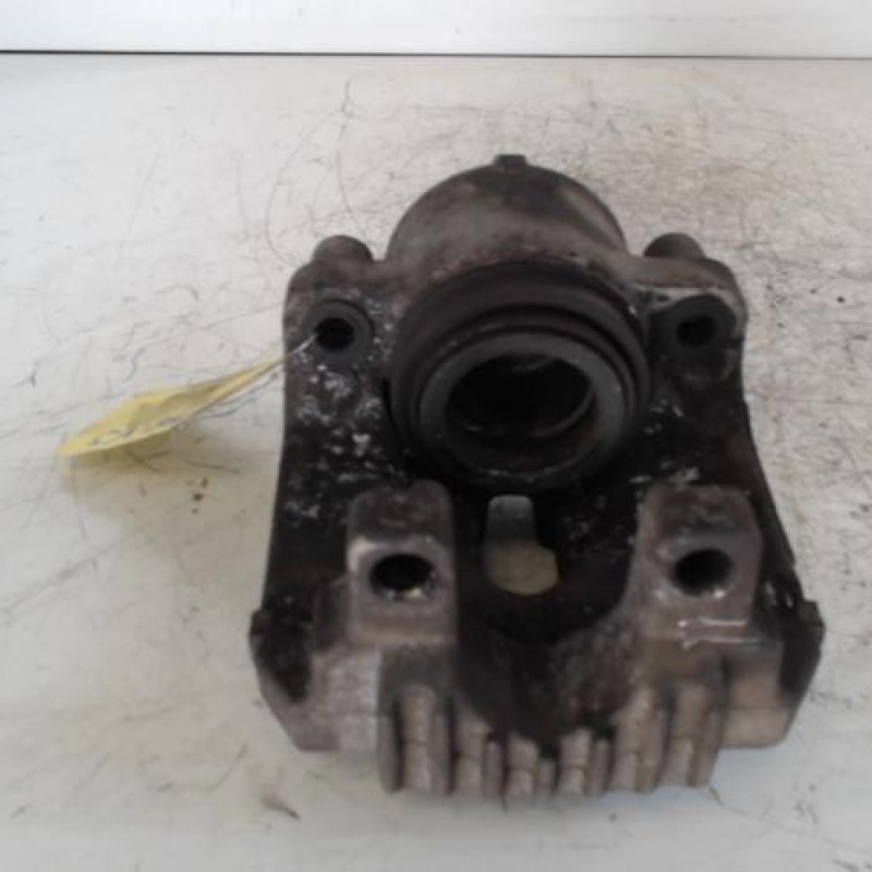 Etrier avant droit (freinage) BMW SERIE 3 E90