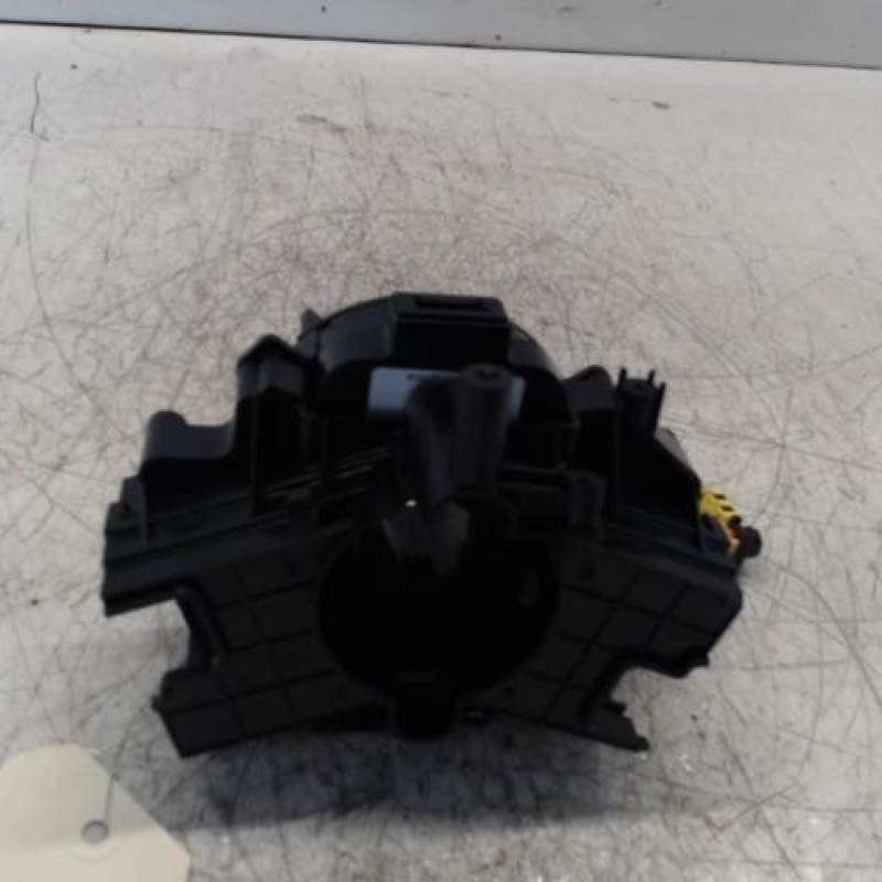 Contacteur tournant OPEL MERIVA B Contacteur tournant OPEL MERIVA B