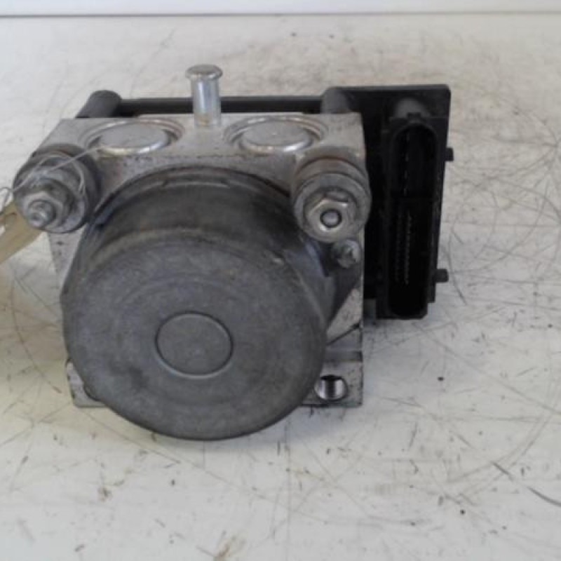 Bloc ABS (freins anti-blocage) DACIA SANDERO 1 Bloc ABS (freins anti-blocage) DACIA SANDERO 1