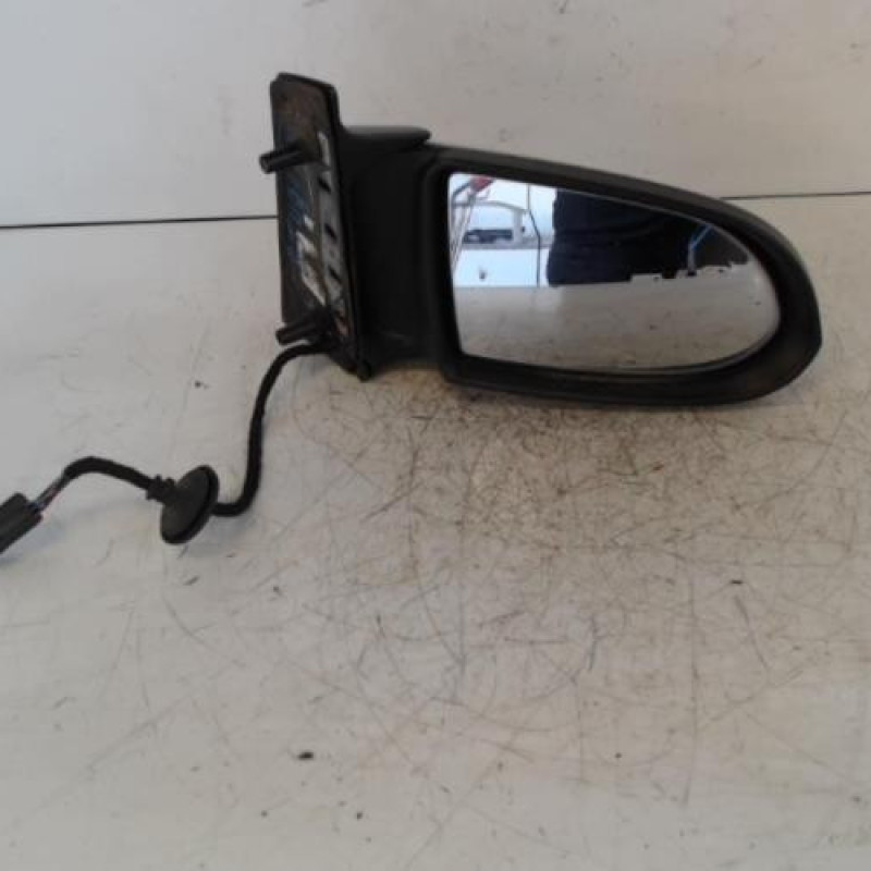 Retroviseur droit OPEL ZAFIRA A Retroviseur droit OPEL ZAFIRA A