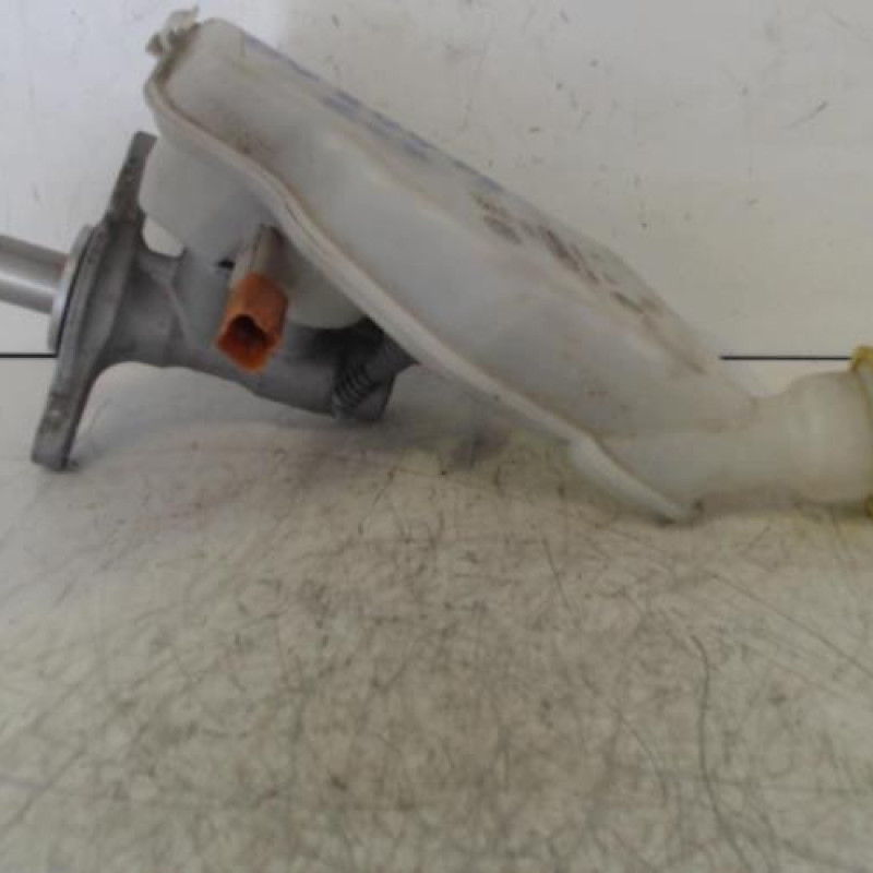 Maitre cylindre (freinage) PEUGEOT 207