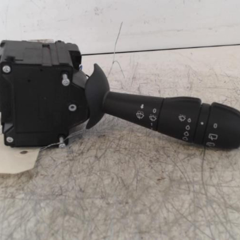 Commodo d'essuie glaces RENAULT CLIO 4 Commodo d'essuie glaces RENAULT CLIO 4