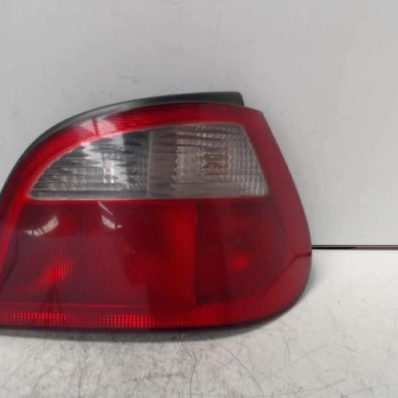 Feu arriere principal droit (feux) RENAULT MEGANE 1